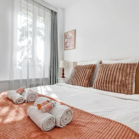 Apartment Michel Ange, Charme Au Coeur Du 16eme Arr